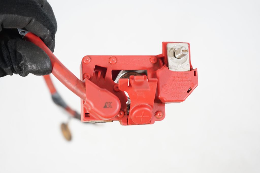 Positive cable (battery) (6)