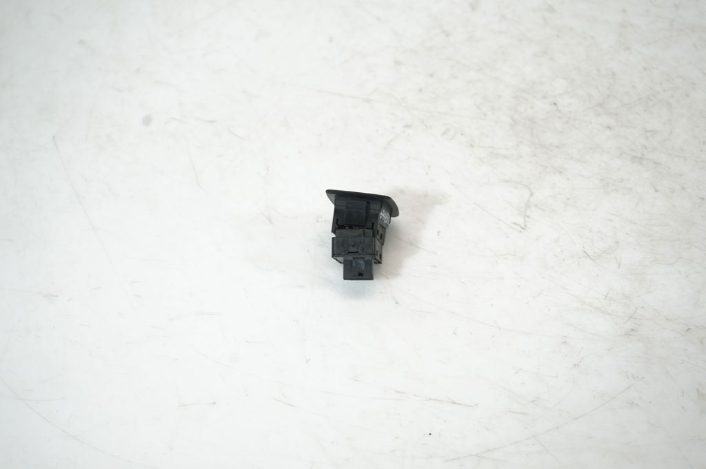 Electric window control switch (3)