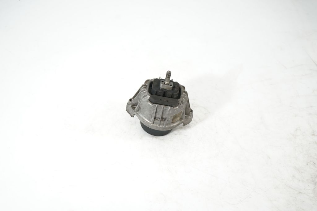 Engine mount bracket (2)