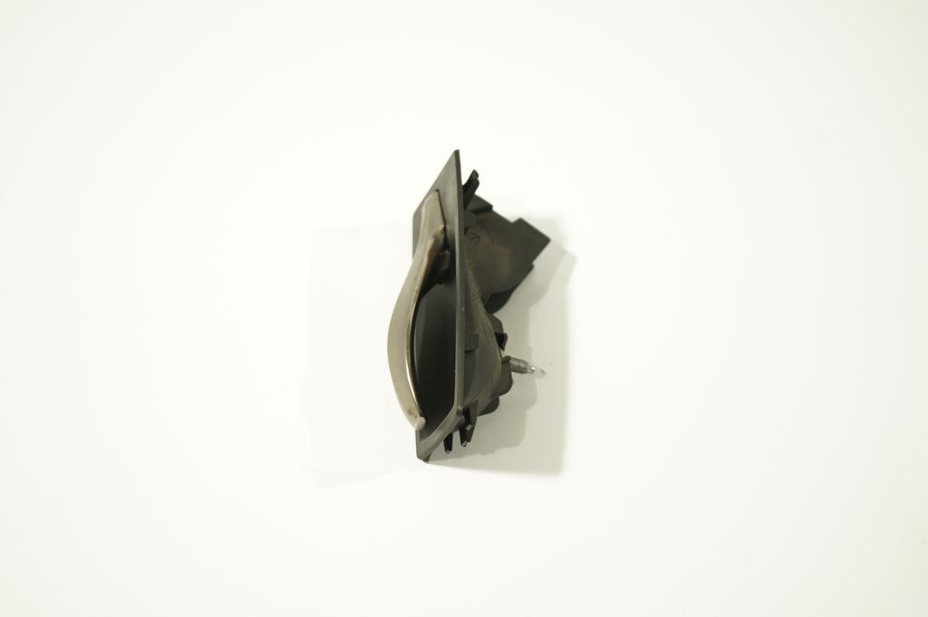 Rear door interior handle (2)
