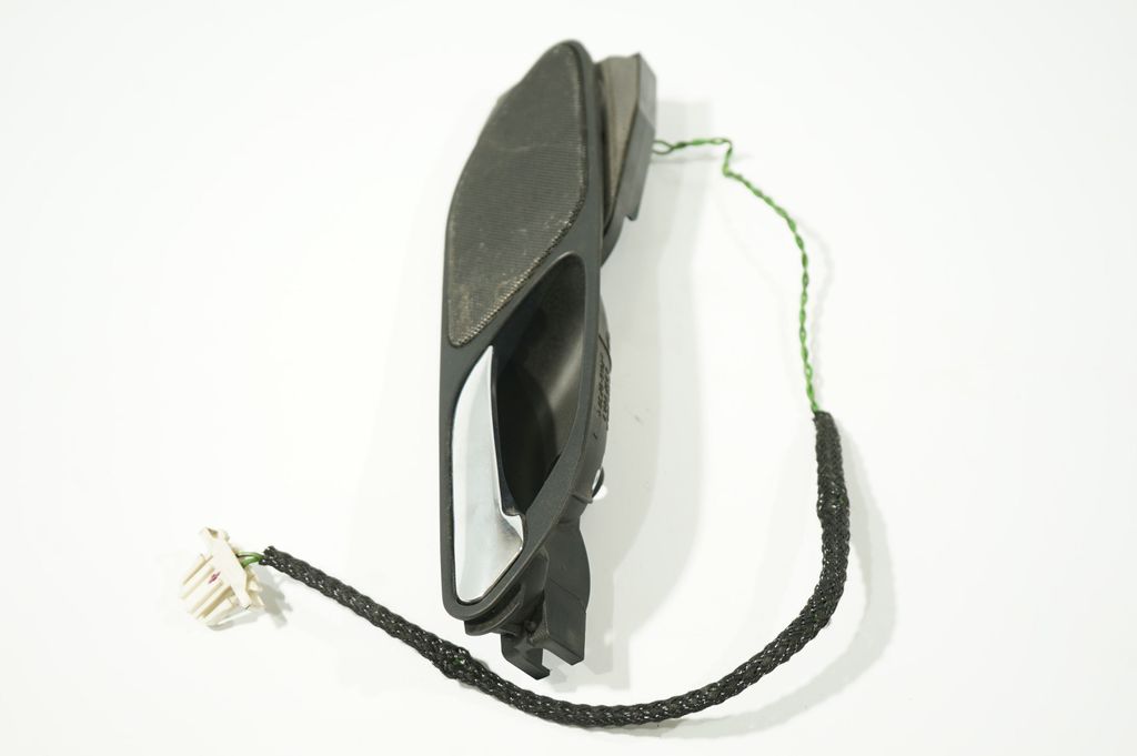 Front door interior handle (2)