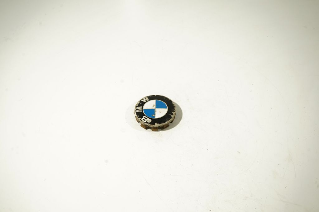 Original wheel cap (4)
