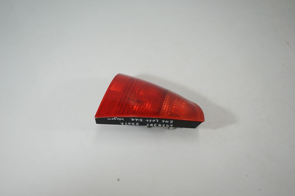 Rear/tail lights (2)