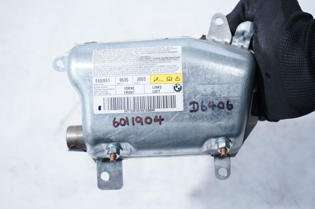 Front door airbag (7)