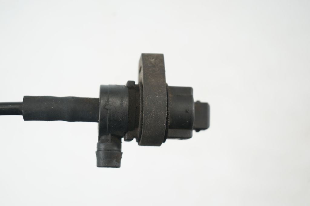 Vacuum valve (6)