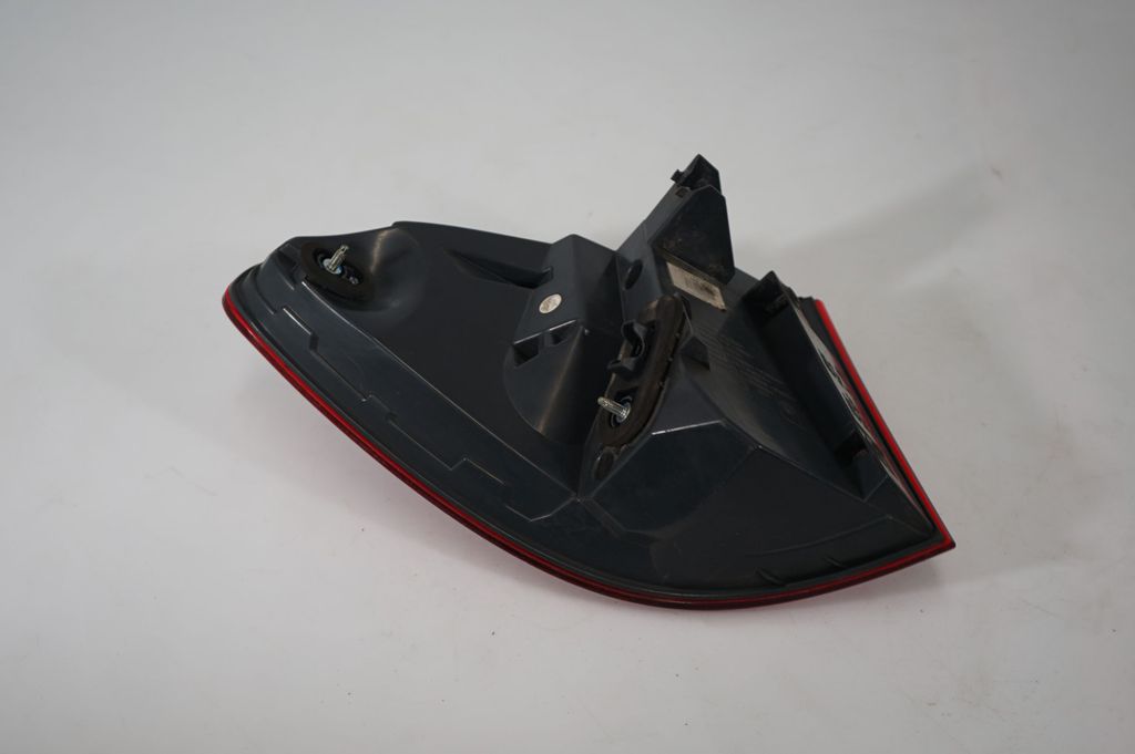 Rear/tail lights (5)