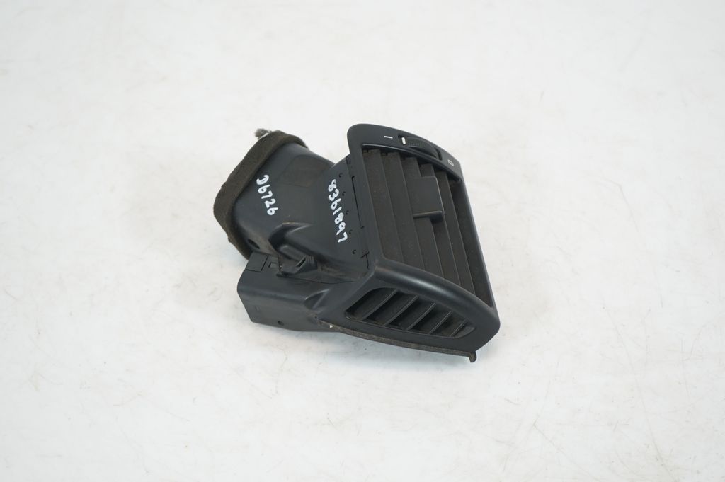 Dashboard side air vent grill/cover trim (4)