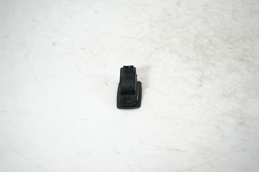 Electric window control switch (5)