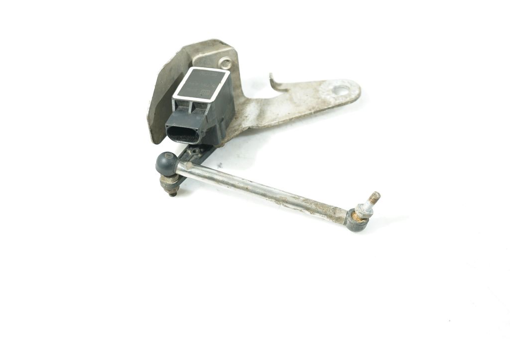Headlight/headlamp level sensor (2)