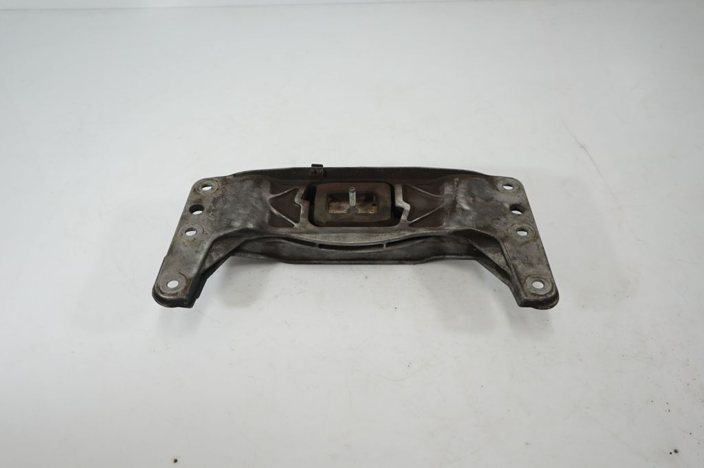 Gearbox mounting bracket (5)