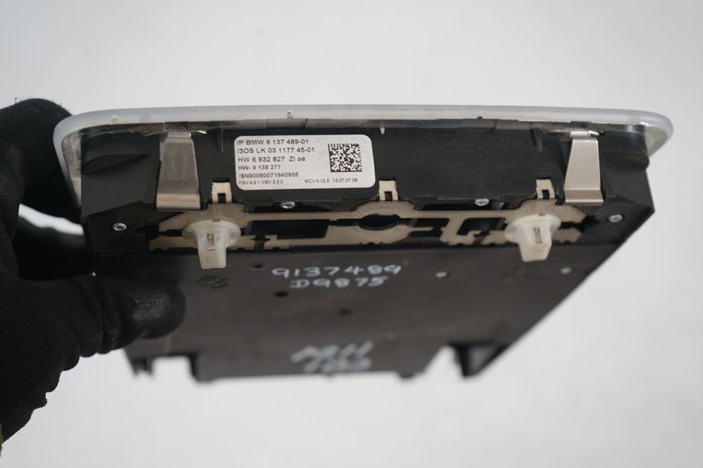 Front seat light (6)