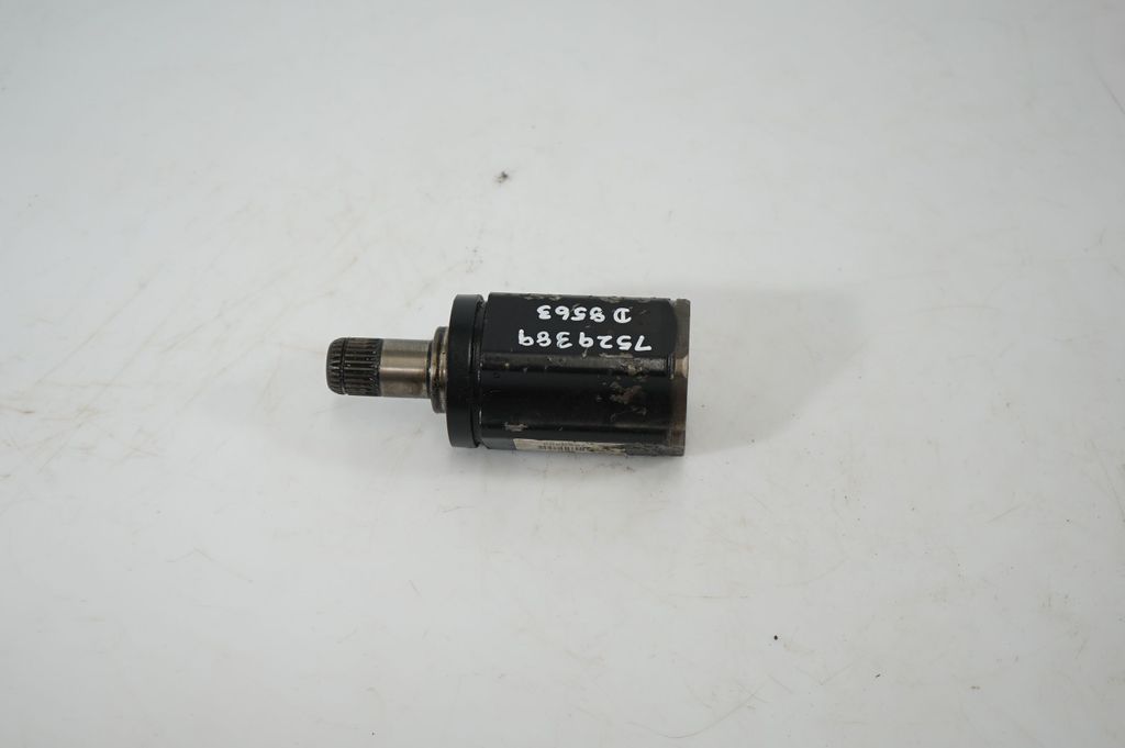 Front driveshaft (3)