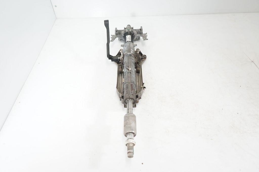 Steering wheel axle (4)