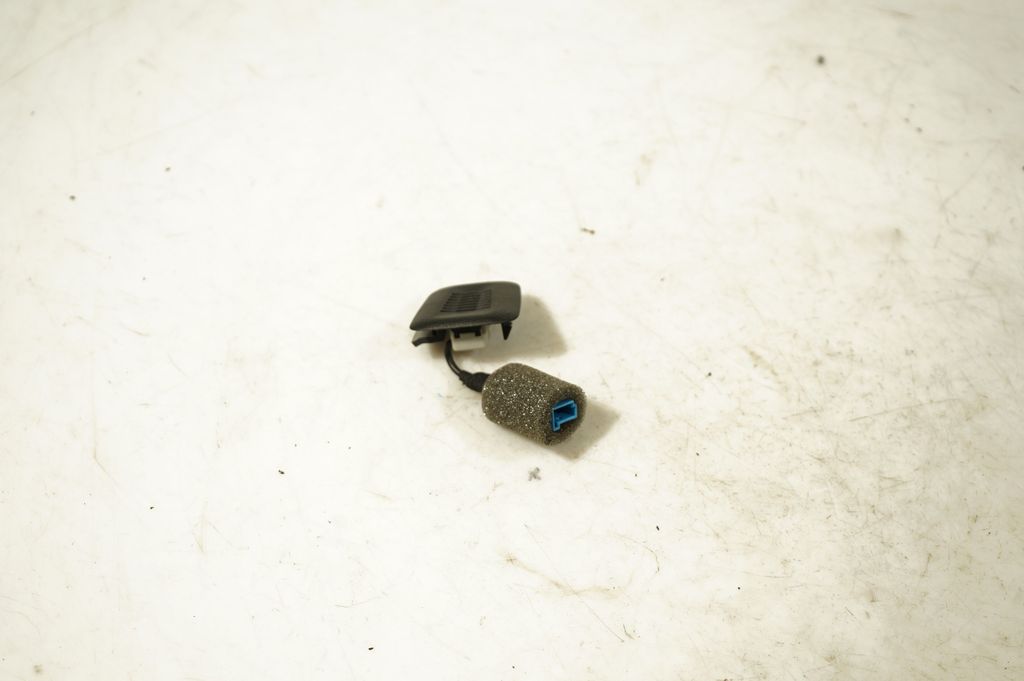Microphone (bluetooth/phone) (3)