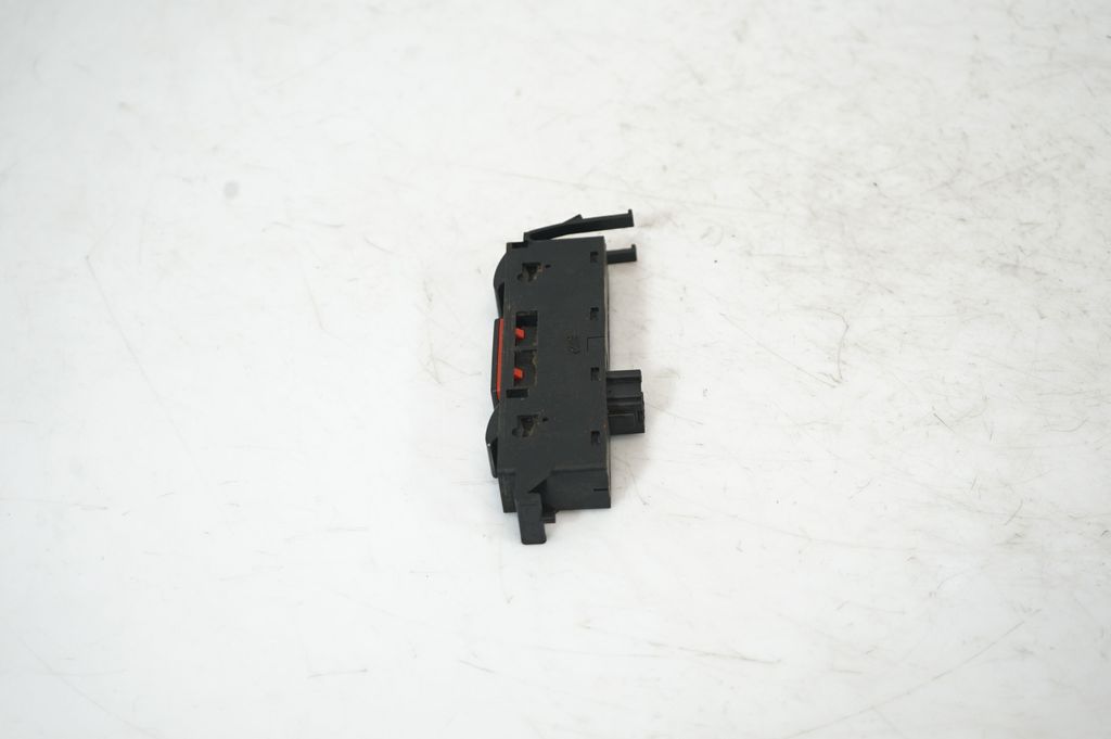 Electric window control switch (2)