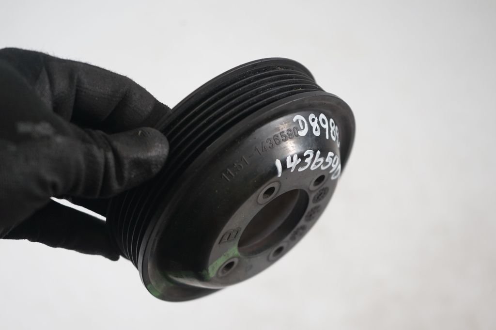 Water pump pulley (3)