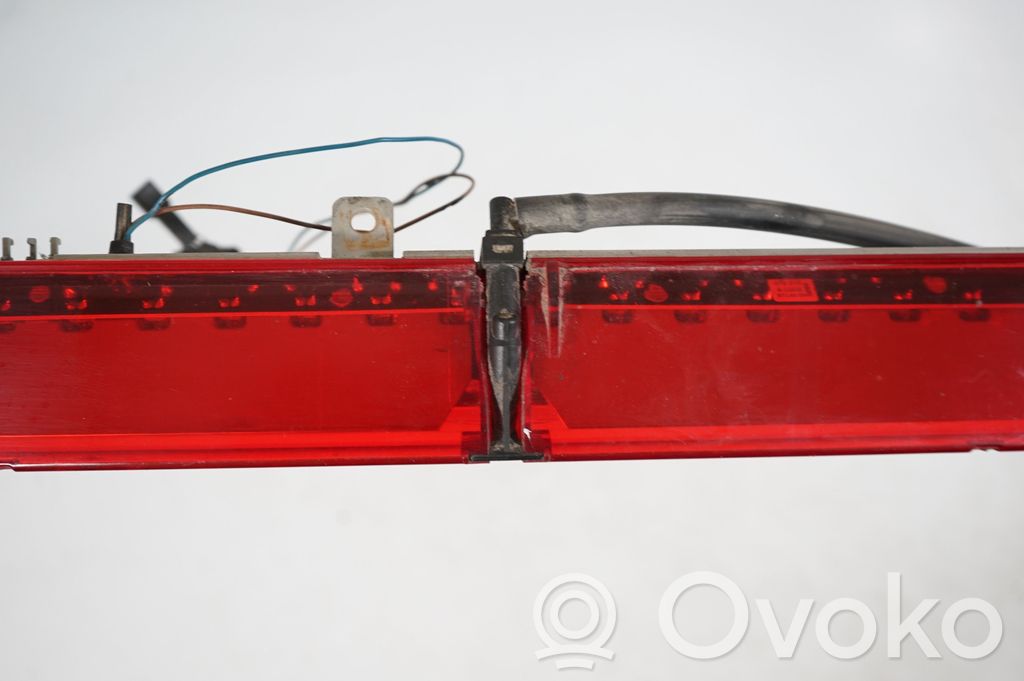 Third/center stoplight (7)