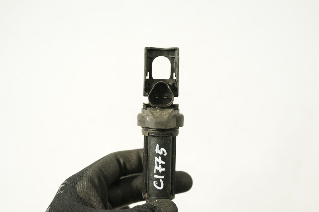 High voltage ignition coil (6)