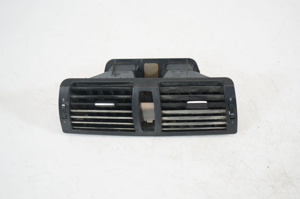 Dash center air vent grill