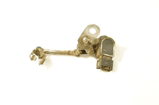 Headlight/headlamp level sensor