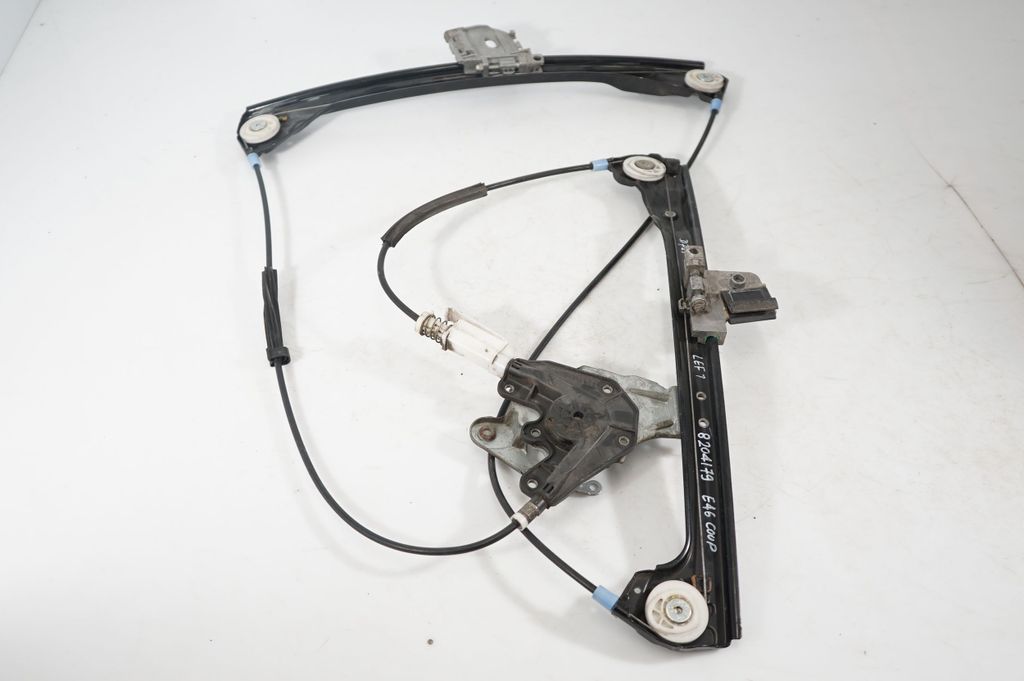 Front door window regulator with motor (2)