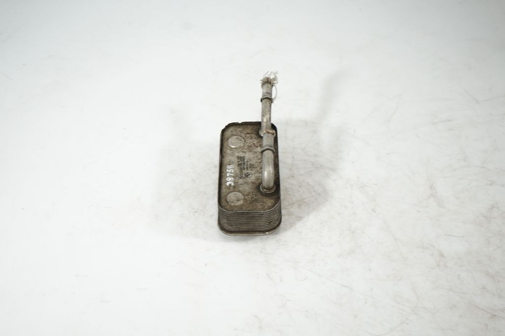 Engine oil radiator (4)