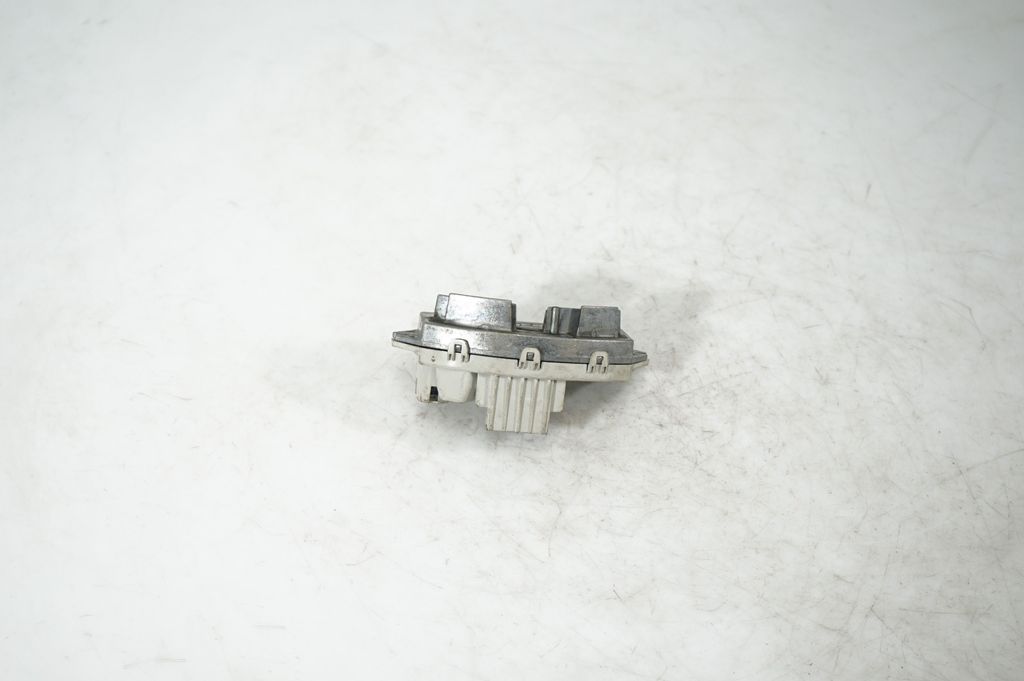 Heater blower motor/fan resistor (3)