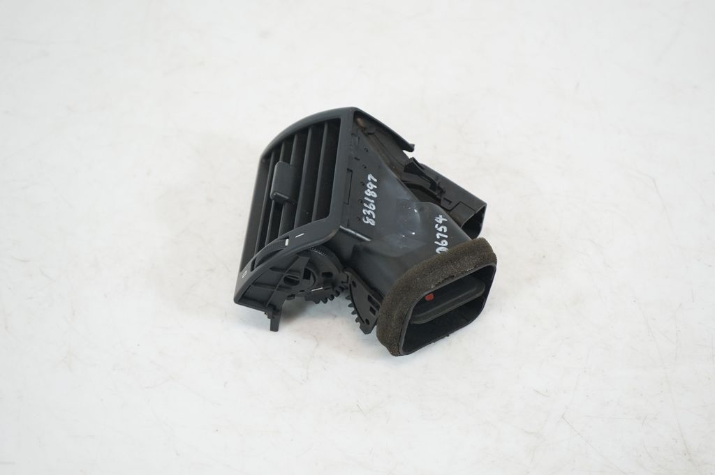 Dashboard side air vent grill/cover trim (2)