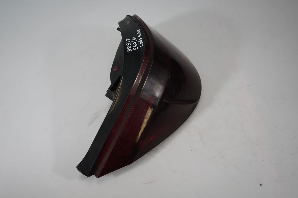 Rear/tail lights (4)