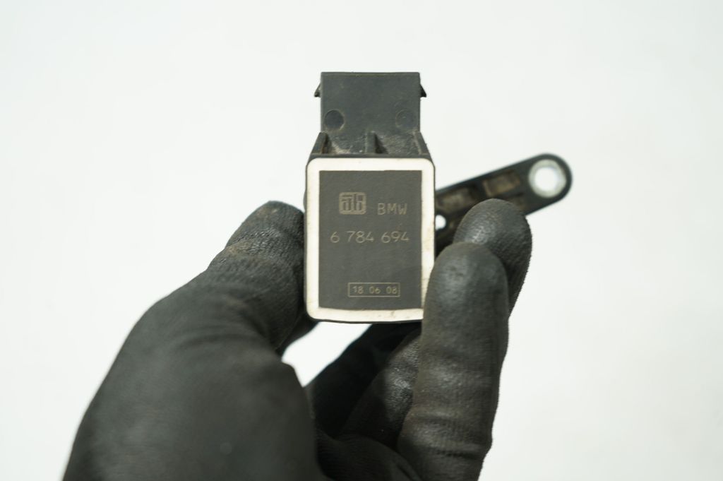 Headlight/headlamp level sensor (8)