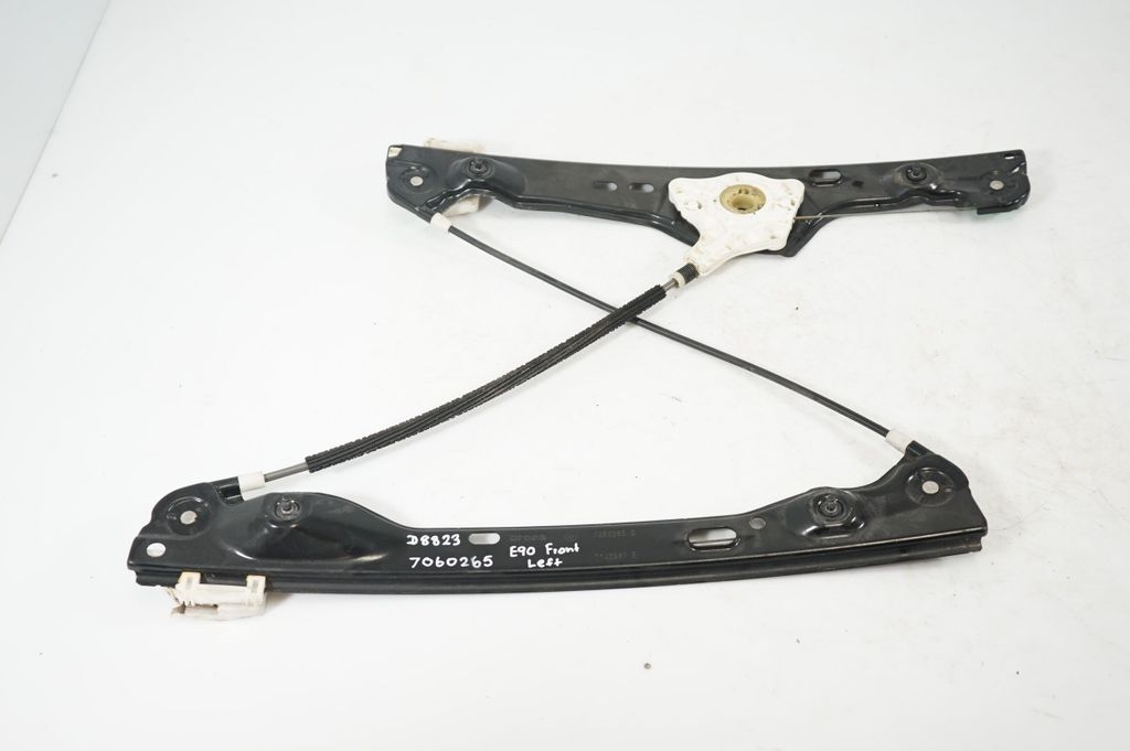 Front door window regulator with motor