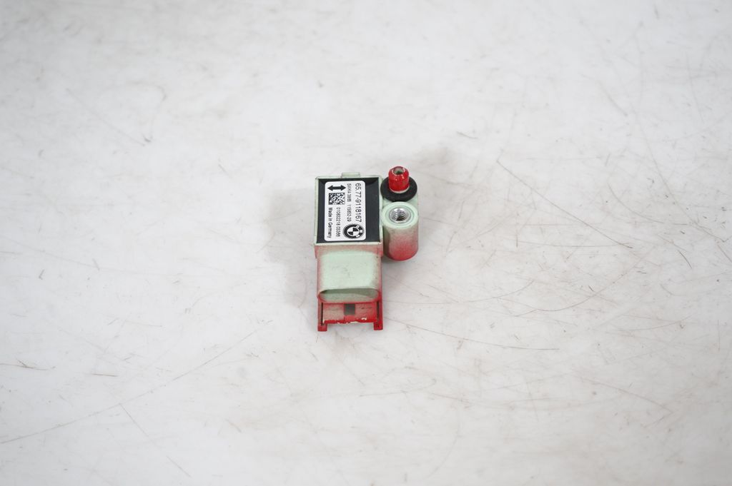 Airbag deployment crash/impact sensor (2)