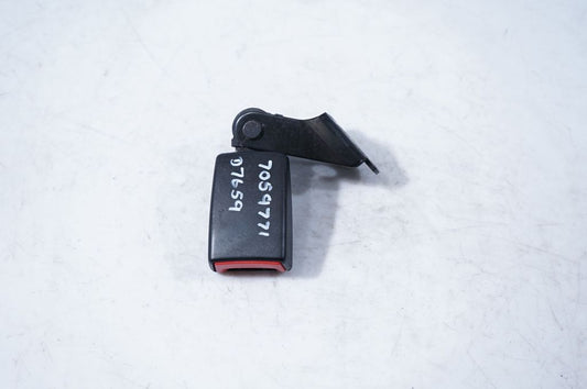Rear seatbelt buckle