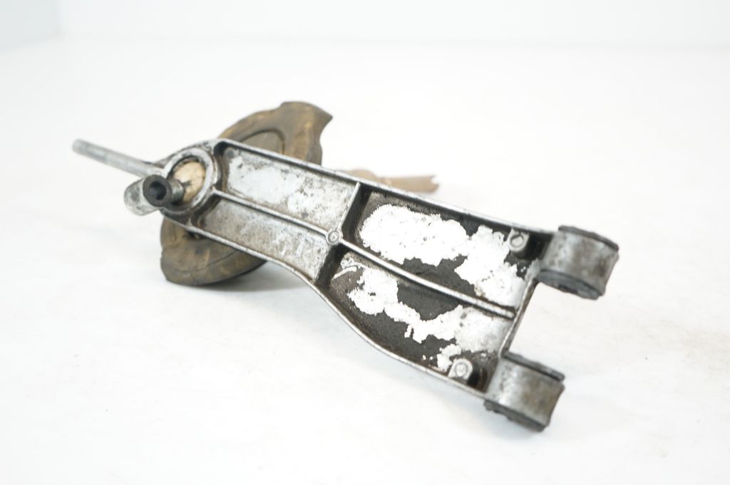 Gear shifter/selector (7)