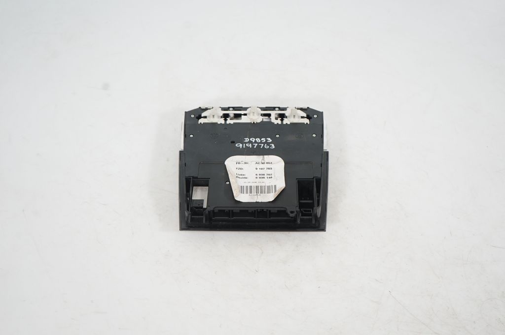 Front seat light (5)