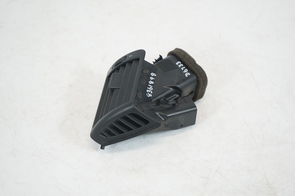 Dashboard side air vent grill/cover trim (2)