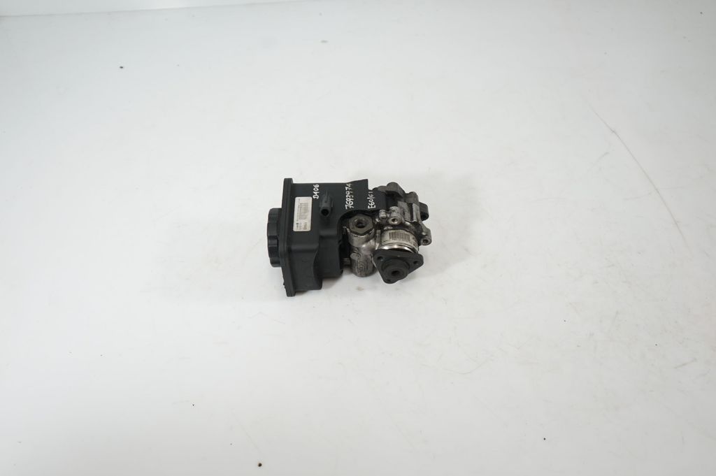 Power steering pump (4)