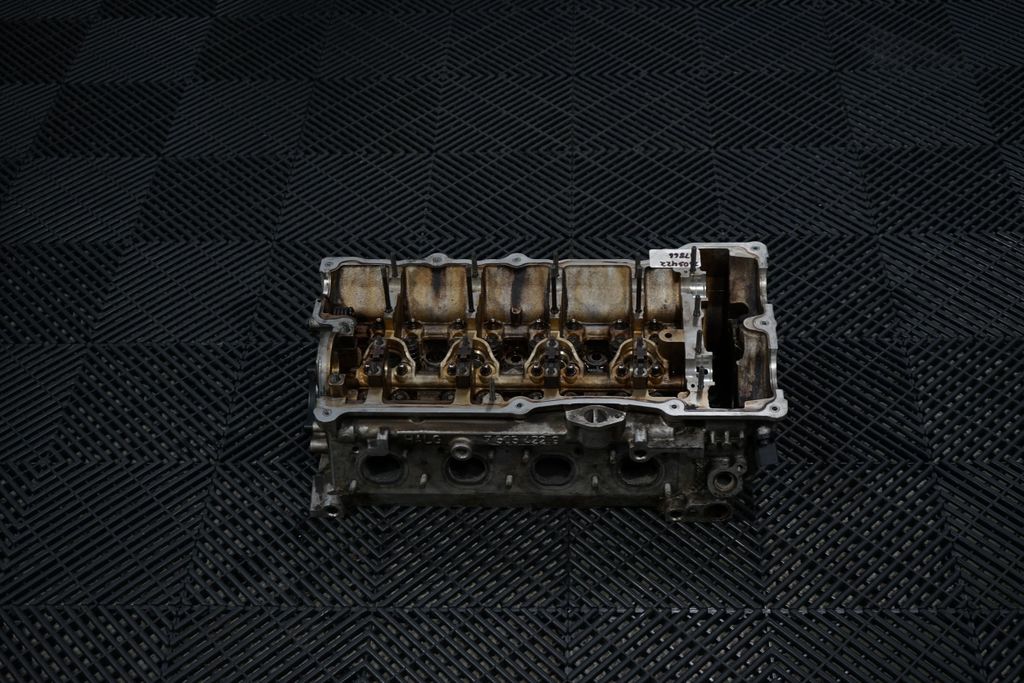 Engine head (3)