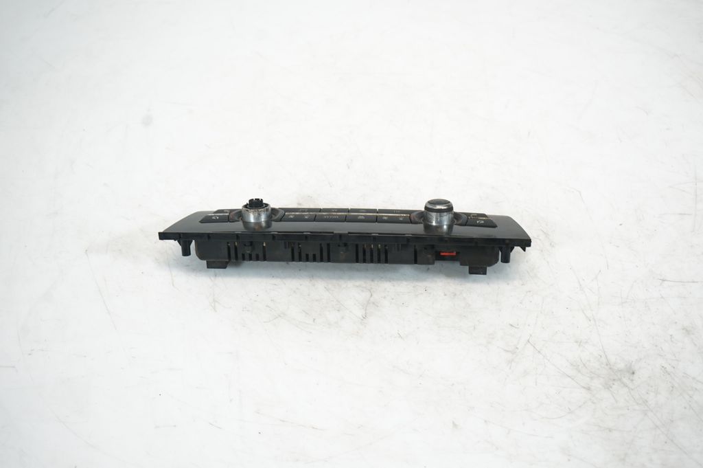 Climate control unit (3)