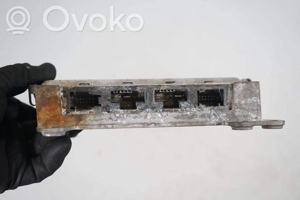 Steering rack control module (6)