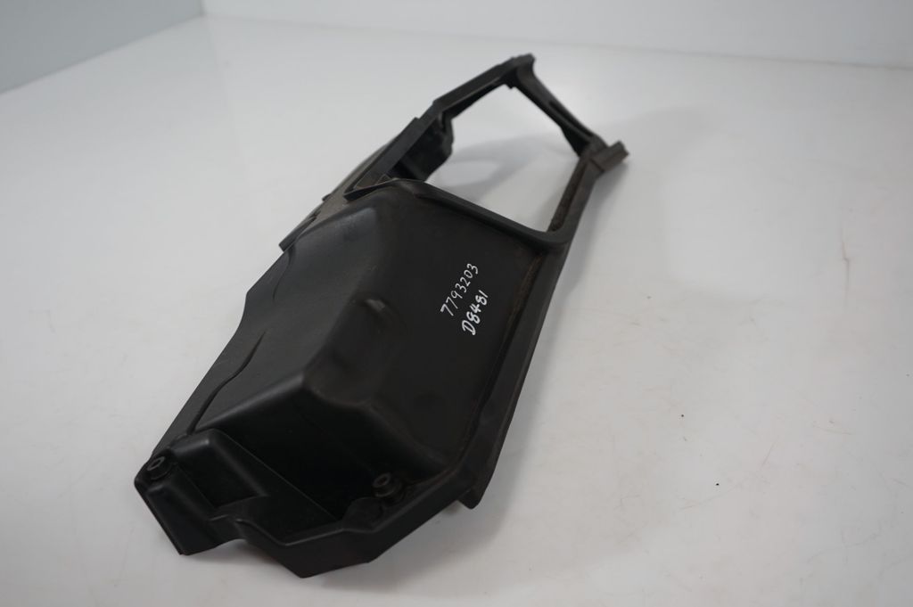 Air filter box cover (5)