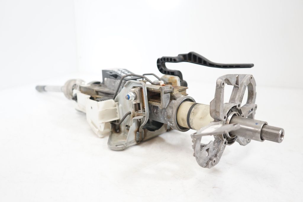 Steering wheel axle (6)