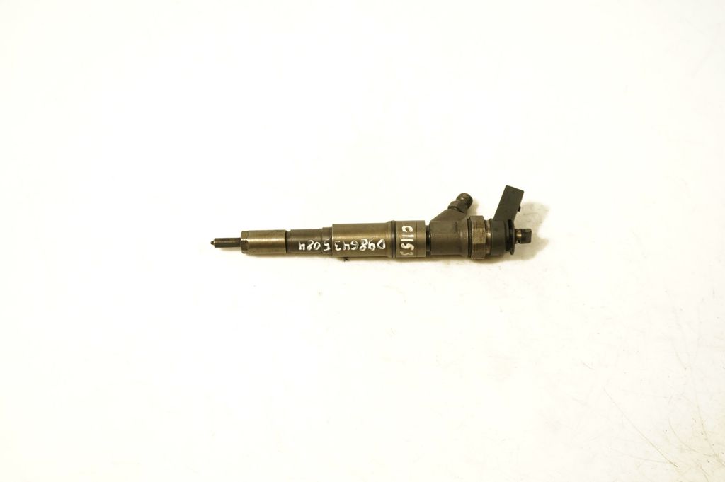 Fuel injector (4)