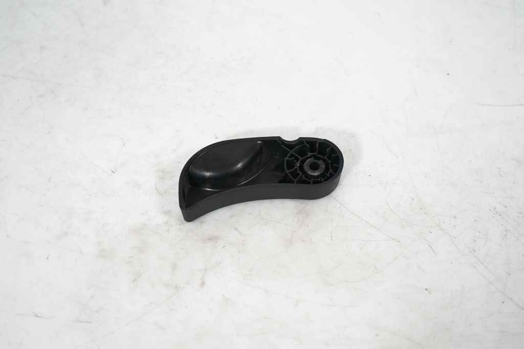 Engine bonnet (hood) release handle (5)