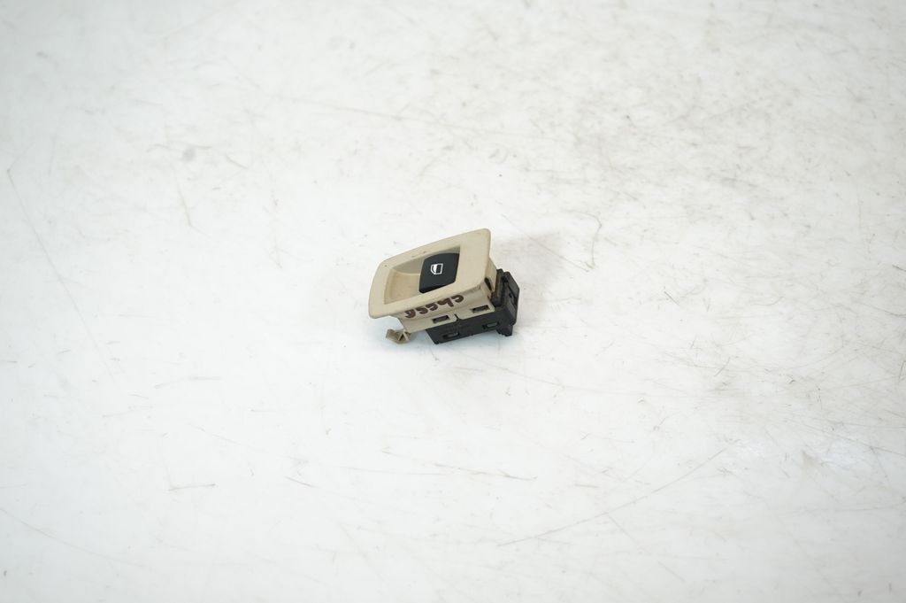 Electric window control switch (2)