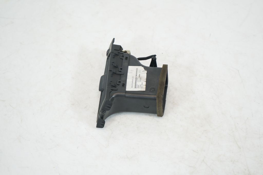 Dashboard side air vent grill/cover trim (2)