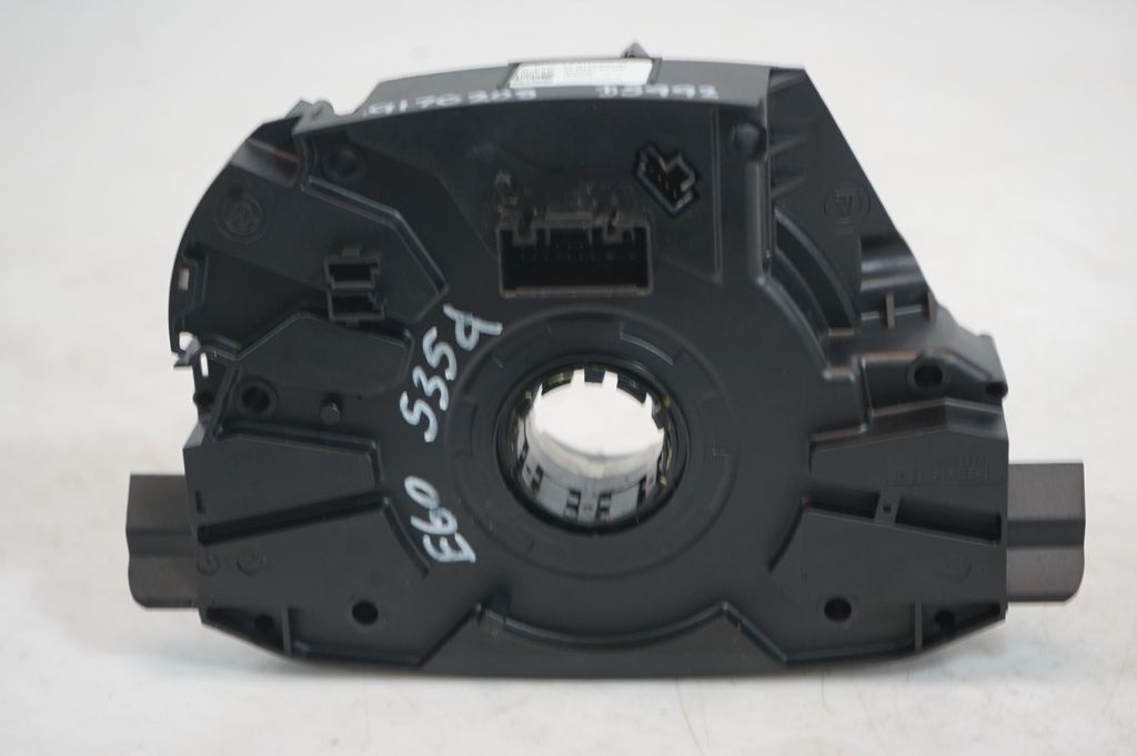 Wiper turn signal indicator stalk/switch (9)