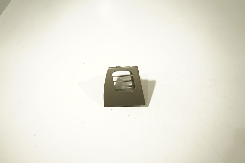 Dashboard side air vent grill/cover trim