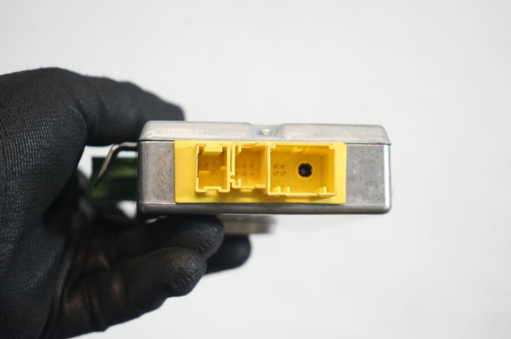 Door control unit/module (7)