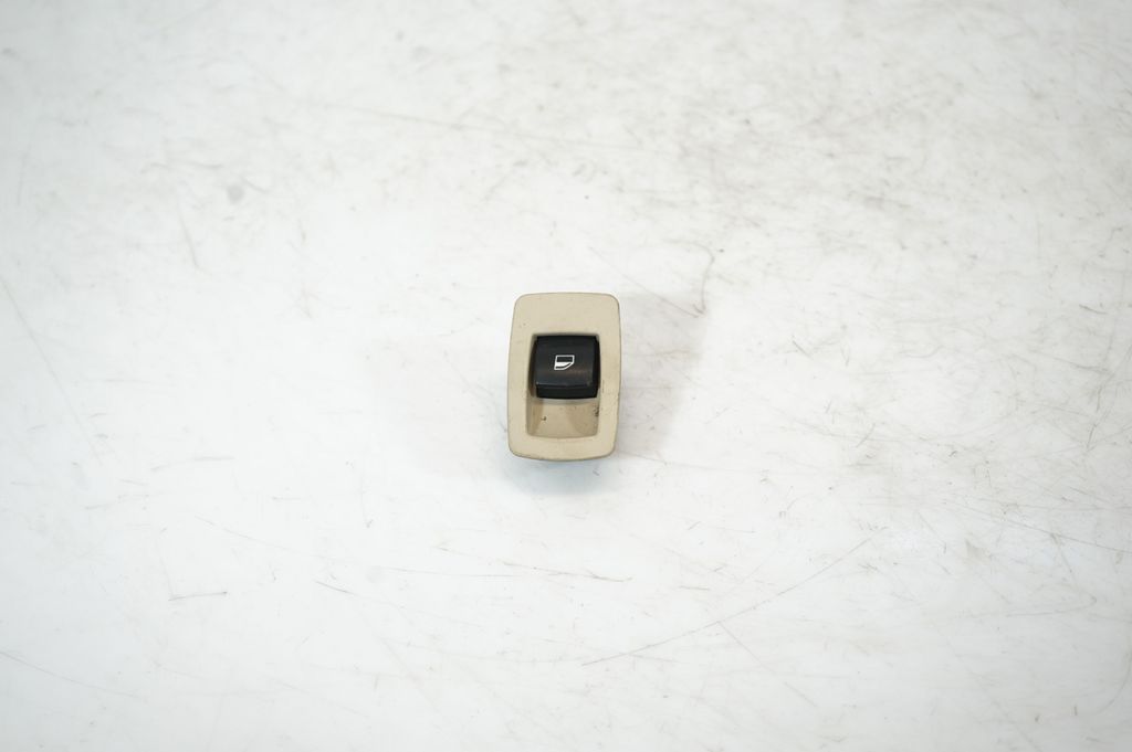 Electric window control switch